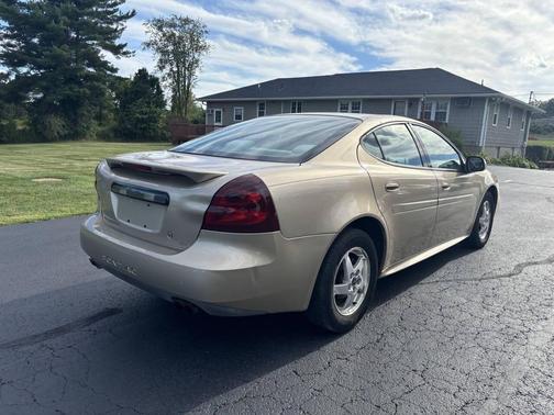 2004 Pontiac Grand Prix GT1
