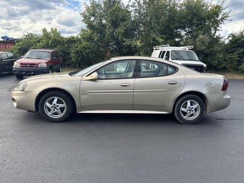 2004 Pontiac Grand Prix GT1