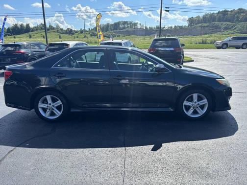 2013 Toyota Camry SE