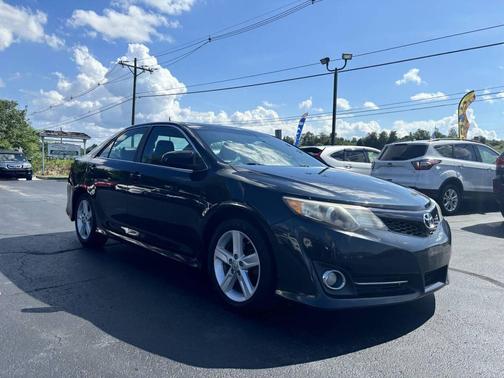 2013 Toyota Camry SE