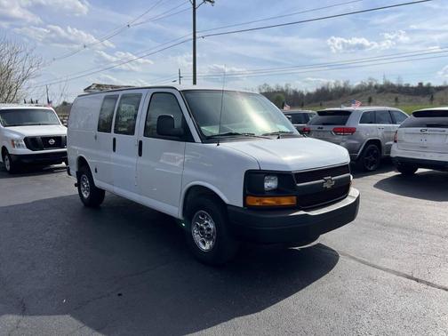 Summit White 2012 Chevrolet Express 2500 Work Van
