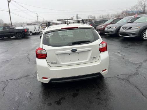 2013 Subaru Impreza 2.0i Limited