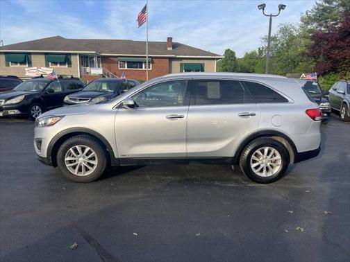 2017 Kia Sorento LX