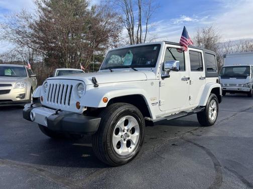 2013 Jeep Wrangler Unlimited Sahara