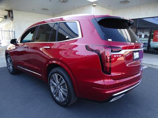 2021 Cadillac XT6 Premium Luxury FWD