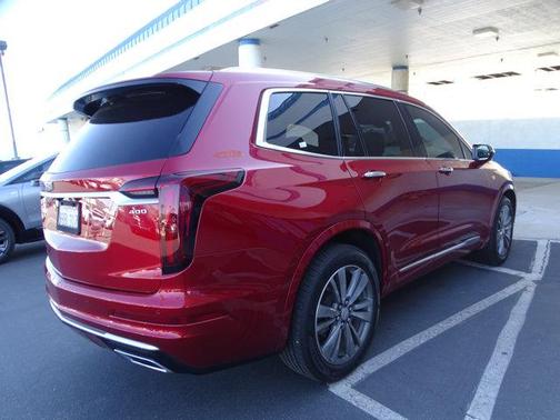 2021 Cadillac XT6 Premium Luxury FWD