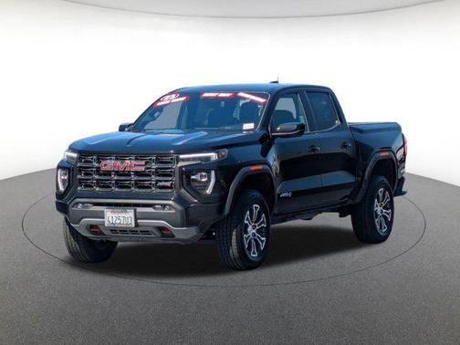 2023 GMC Canyon Base