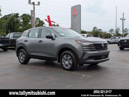 Gun Metallic 2026 Nissan Kicks S