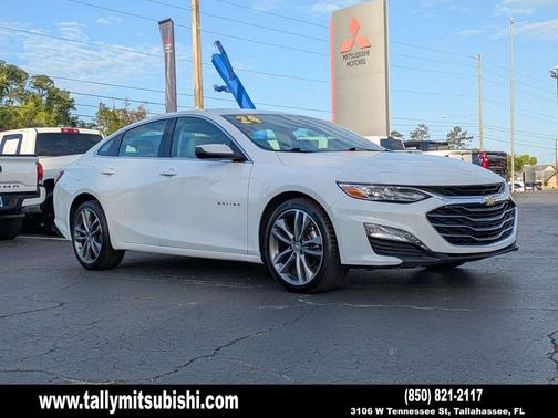 Summit White 2024 Chevrolet Malibu 2LT