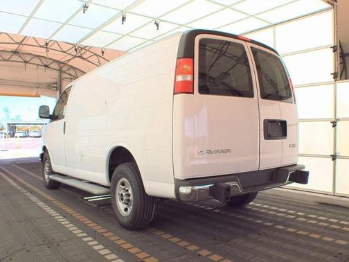 2023 GMC Savana 2500 Work Van