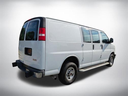 2023 GMC Savana 2500 Work Van