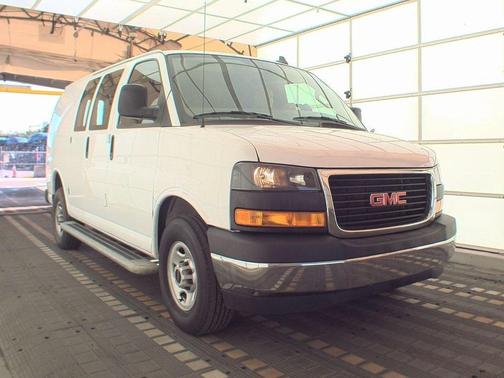 2023 GMC Savana 2500 Work Van