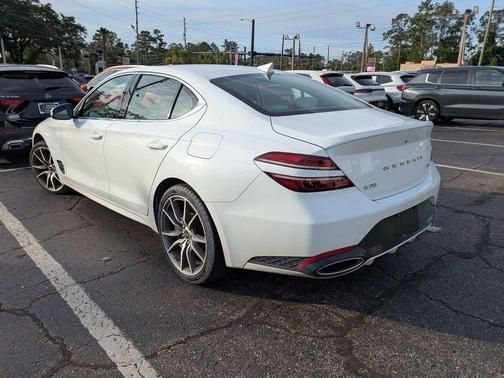 White 2024 Genesis G70 2.5T