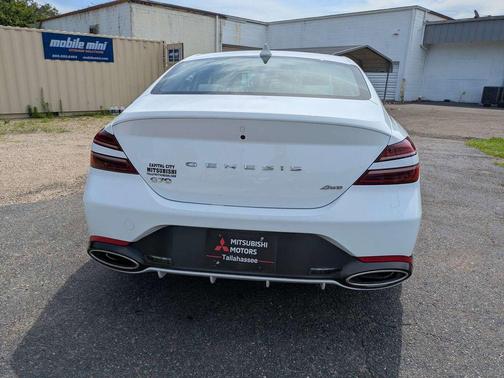 White 2024 Genesis G70 2.5T