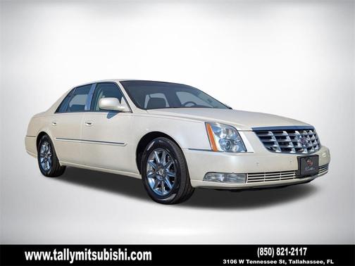 2011 Cadillac DTS Luxury