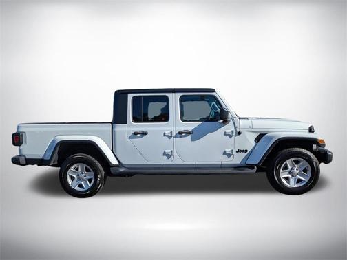 2023 Jeep Gladiator Sport