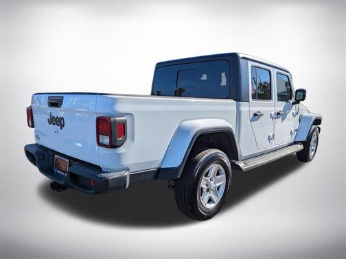 2023 Jeep Gladiator Sport