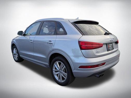 2017 Audi Q3 2.0T Premium