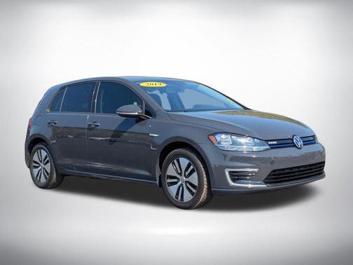 2019 Volkswagen e-Golf SE