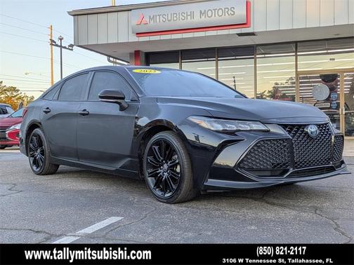 2022 Toyota Avalon Hybrid XSE Nightshade