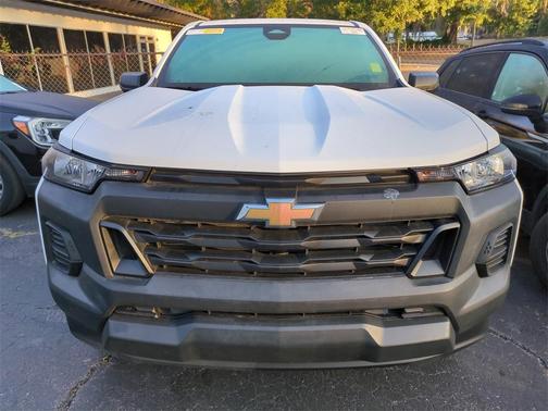 2024 Chevrolet Colorado WT