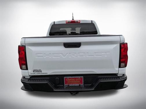 2024 Chevrolet Colorado WT