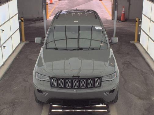 2022 Jeep Grand Cherokee WK Laredo