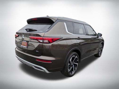 2023 Mitsubishi Outlander SEL