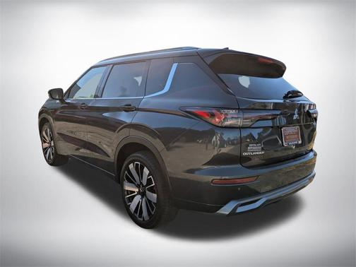 2025 Mitsubishi Outlander SEL