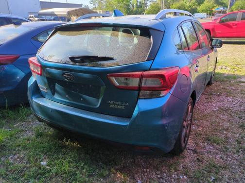 2017 Subaru Impreza 2.0i Limited