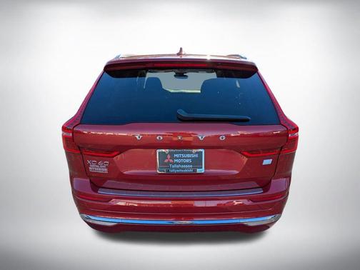 2022 Volvo XC60 Recharge Plug-In Hybrid T8 Inscription Extended Range