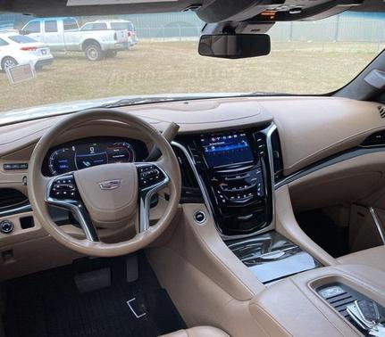 2019 Cadillac Escalade Platinum
