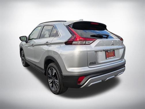 2023 Mitsubishi Eclipse Cross SE