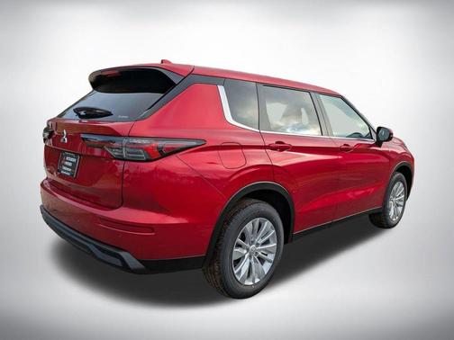 2026 Mitsubishi Outlander ES