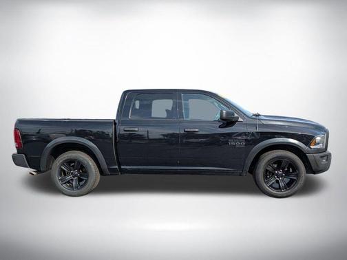 Diamond Black 2024 RAM 1500 Classic SLT