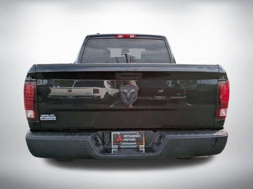 Diamond Black 2024 RAM 1500 Classic SLT