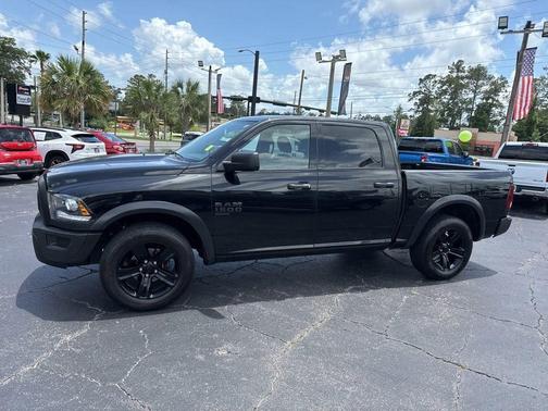 Diamond Black 2024 RAM 1500 Classic SLT