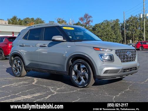 2022 Hyundai VENUE SEL