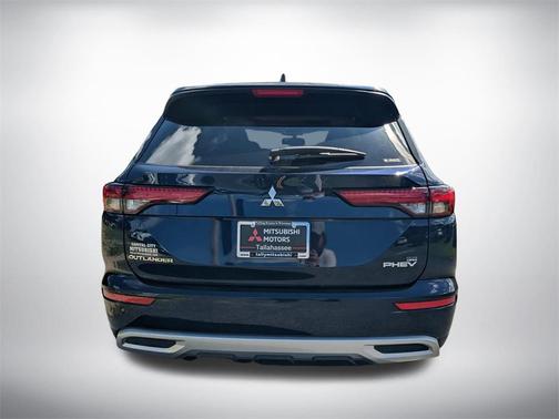 2025 Mitsubishi Outlander PHEV SE