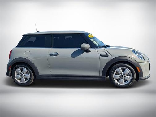 2022 MINI Hardtop Cooper