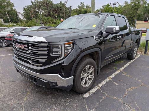 Onyx Black 2025 GMC Sierra 1500 SLT