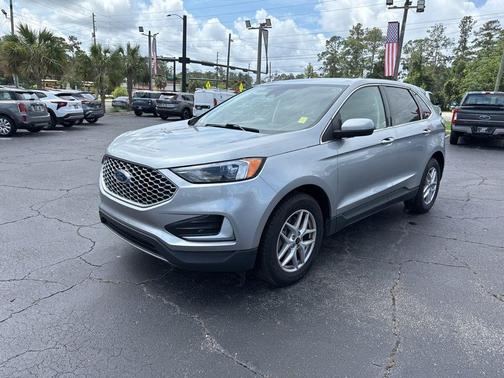 Silver Metallic 2024 Ford Edge SEL