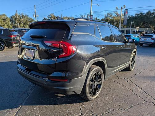 2021 GMC Terrain SLT