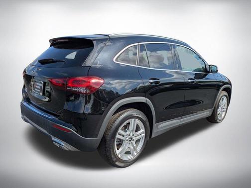 Black 2021 Mercedes-Benz GLA 250 Base