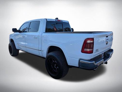 Bright White Clearcoat 2023 RAM 1500 Limited