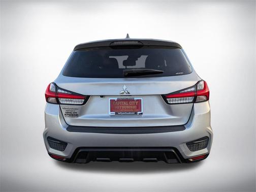 2023 Mitsubishi Outlander Sport ES