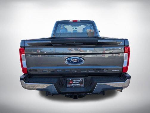 Magnetic 2018 Ford F-350 XL