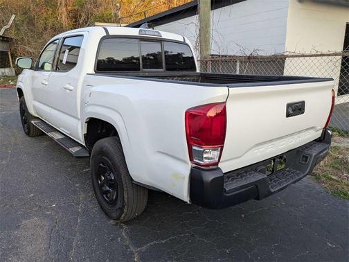 2020 Toyota Tacoma SR