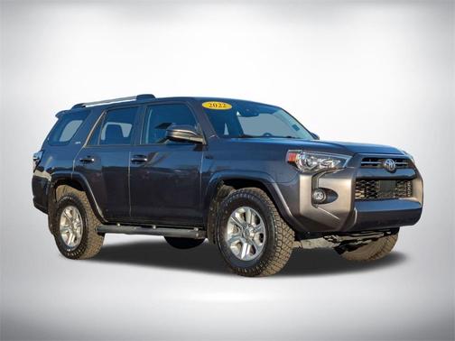 2022 Toyota 4Runner SR5
