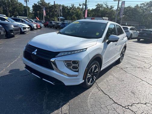 White 2024 Mitsubishi Eclipse Cross SEL